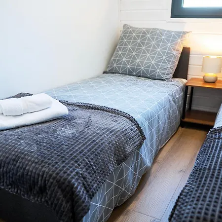 Premium Nad Jeziorem Kierskim Poznan